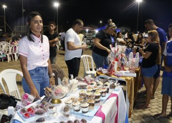 Prefeitura de Montes Claros leva internet gratuita para feira popular