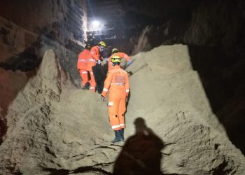 Trabalhador morre ao cair dentro de silo de serragem em fábrica de tijolos da Grande BH